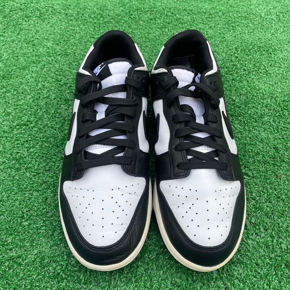 NIKE LOW DUNK PANDA - Men’s Sneakers Shoes - SIZE 8.5 - Picture 3 of 10